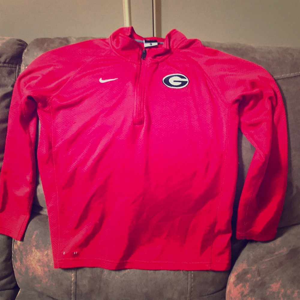 Boy’s Large Nike zip long sleeve pullover, Red